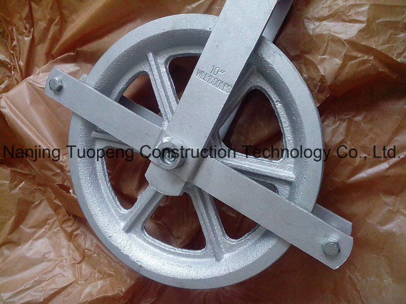 Scaffolding Gin Wheel with Painted Surface